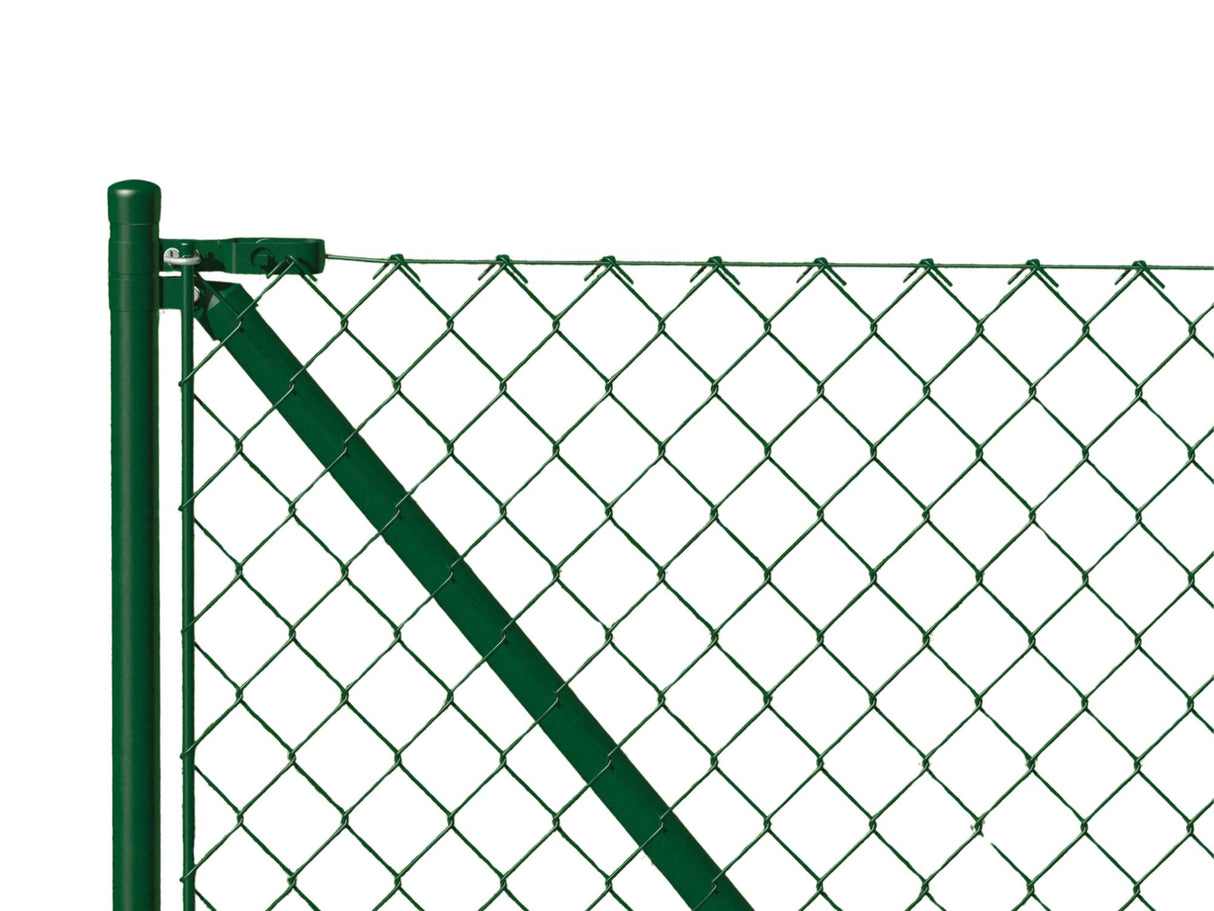 Nahaufnahme von einem Maschendraht Set in Grün inkl. Draht, Pfosten, Schelle, Strebe und Gespannflechtstab