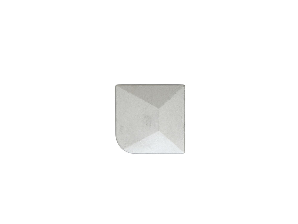 Aluminium Eckpfosten für einen 60x60mm Pfosten in der Farbe verzinkt. 