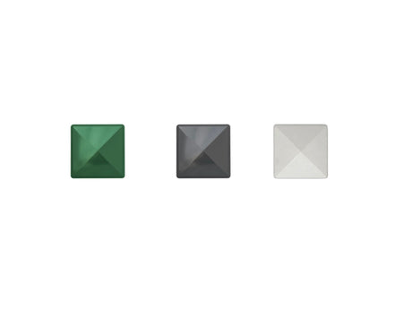 Übersicht der drei verschiedenen Torpfostenkappen für 60 x 60, 80 x 80 und 100 x 100 mm Torpfosten in den Farben Anthrazit, Grün und verzinkt 