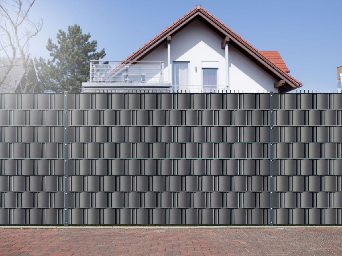 Sichtschutz für Doppelstabmattezaun | poly pro | gerillt | Streifen